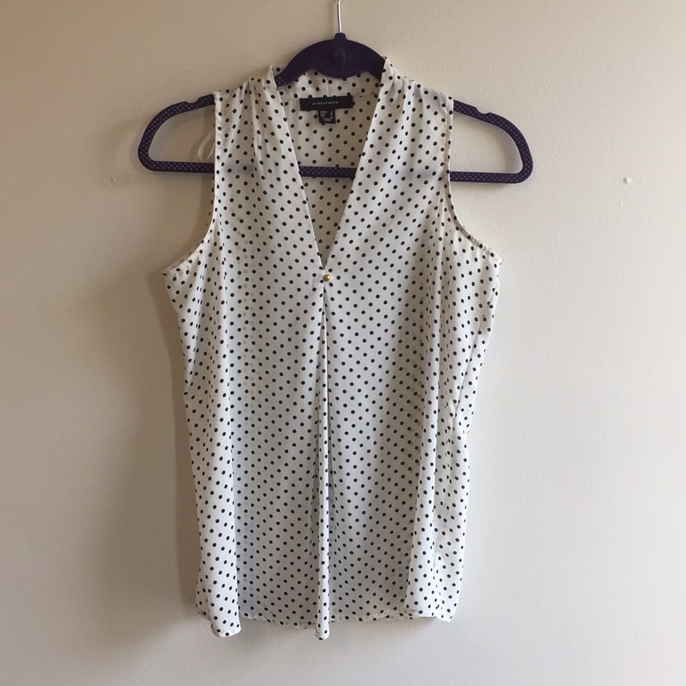 Timeless polkadot blouse